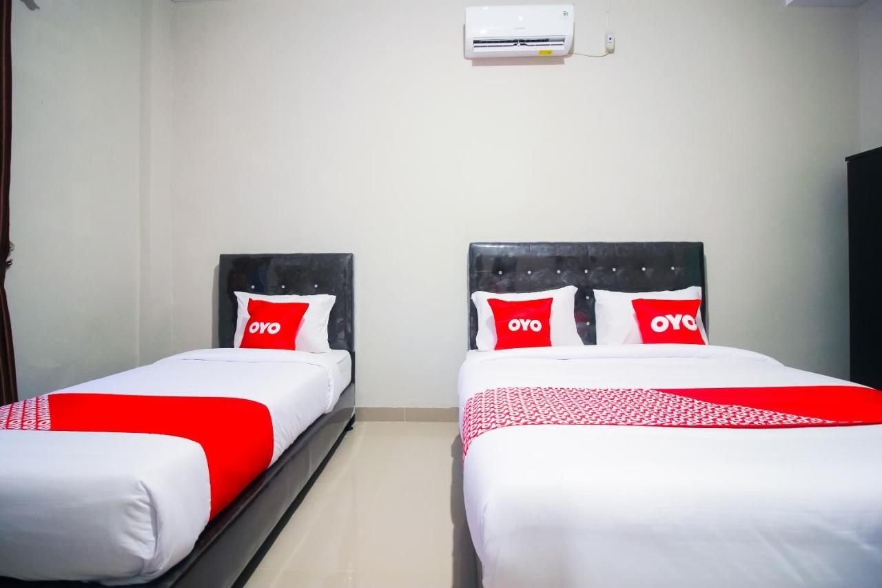 โอโย 1653 ฟาจาร์ เรสซิเดนซ์ Hotel เปกันบารู ภายนอก รูปภาพ